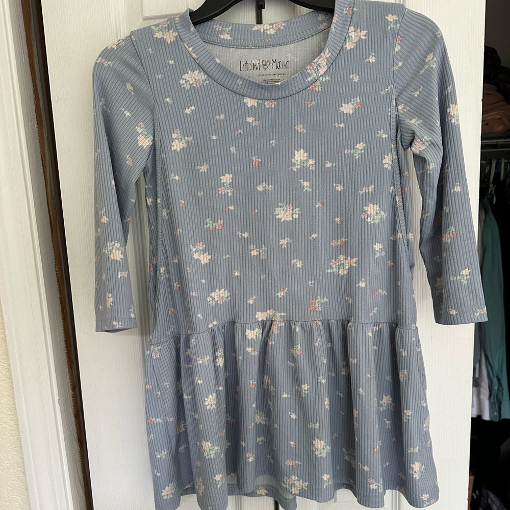 XS latched mama peplum top